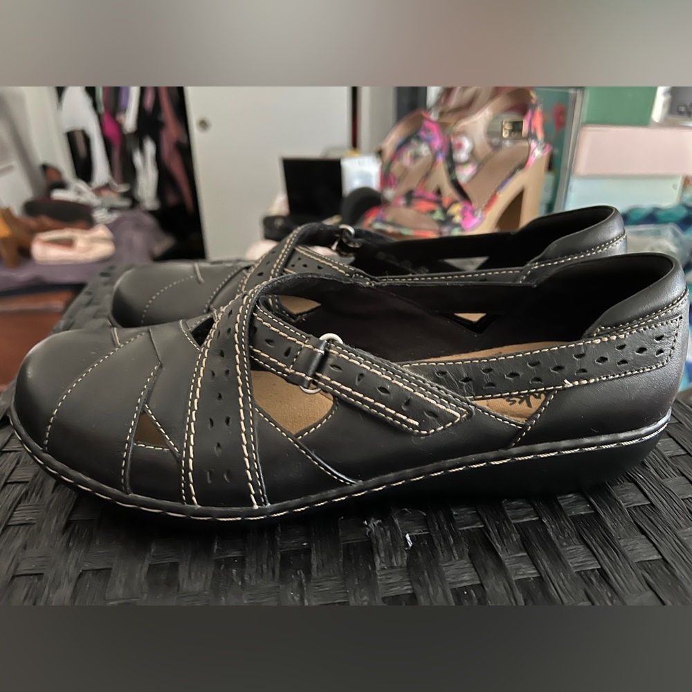 Brand new Clarks buckle flats, size 10W